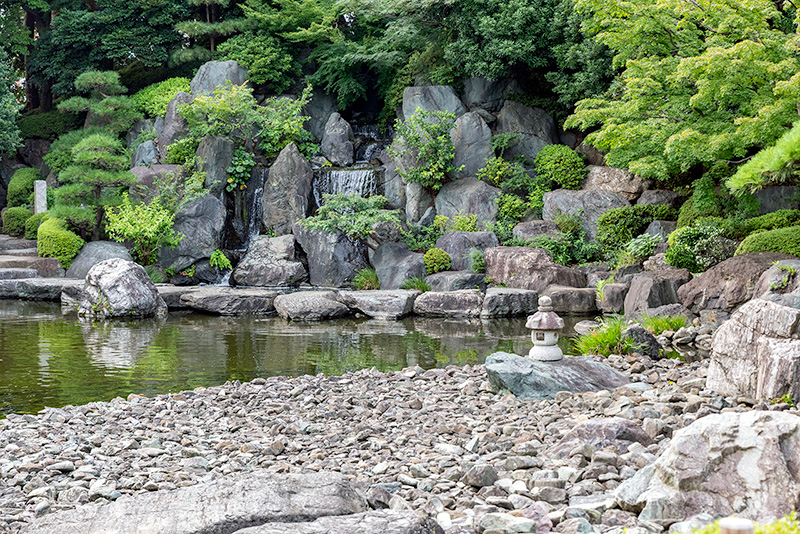 昭和末期に造れらた池泉回遊式庭園