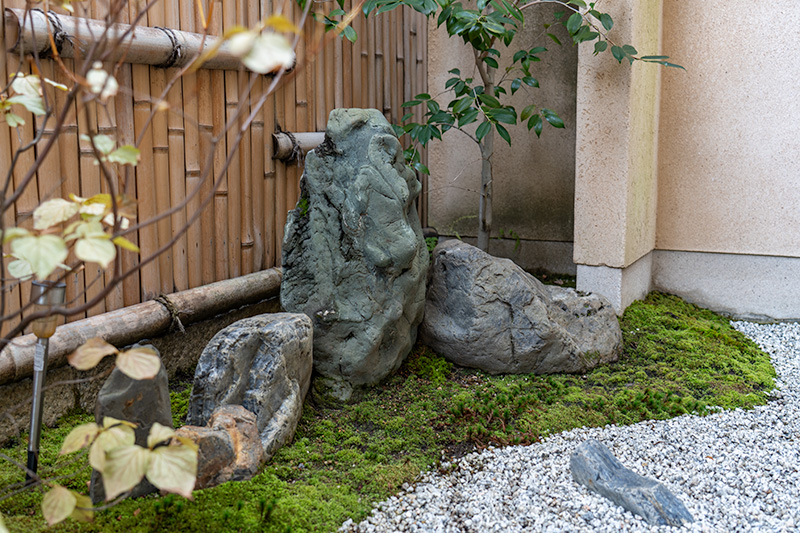 重森庭園設計研究室の事務所　中庭