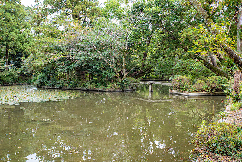 池泉多島式庭園