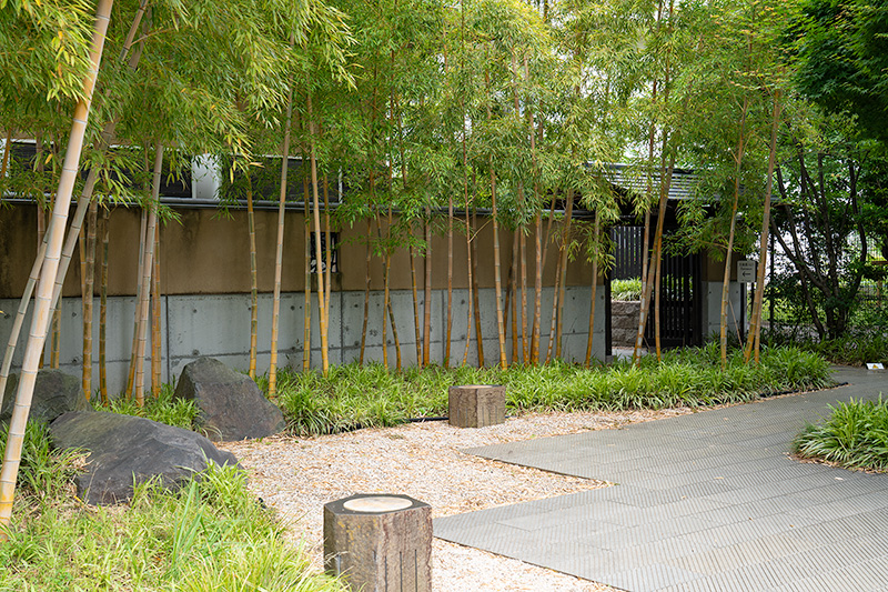 大宮盆栽美術館　東門
