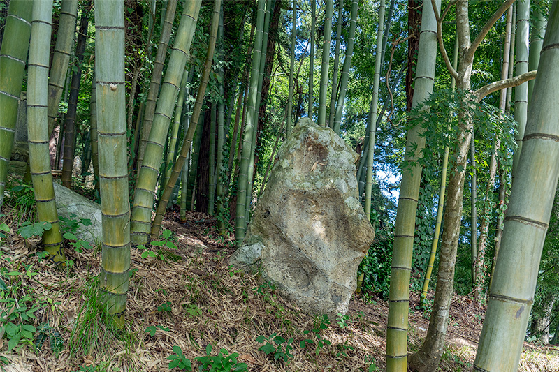 立石