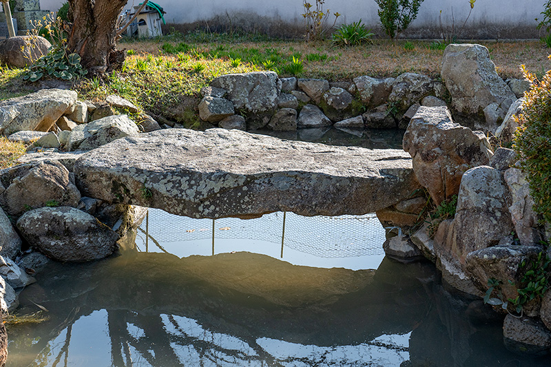 一枚板の石橋