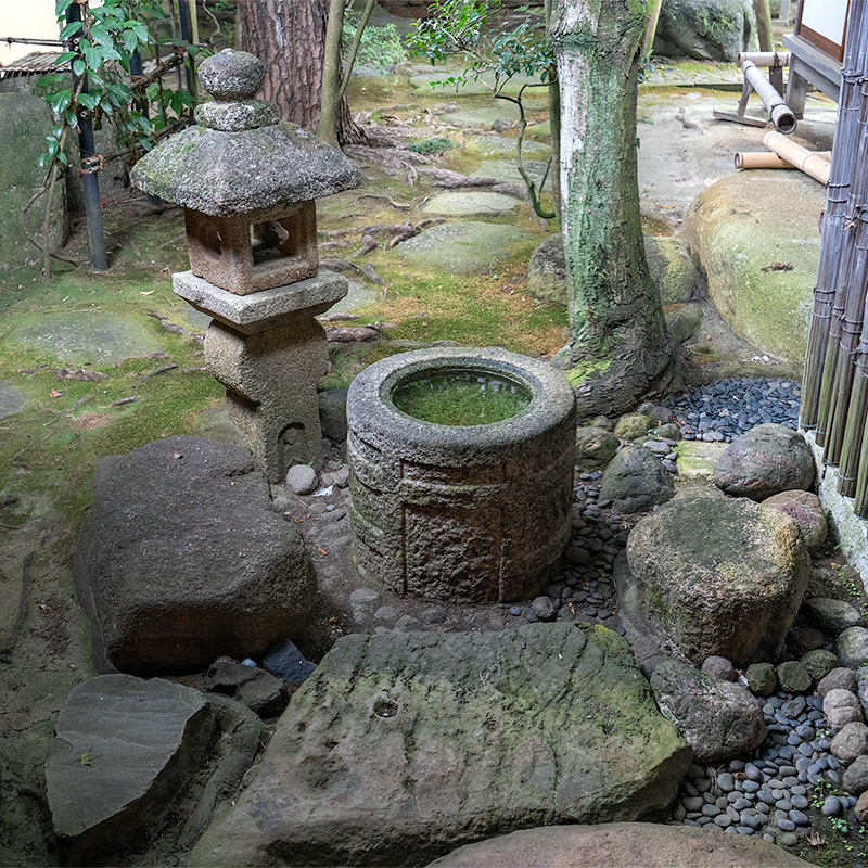 織部灯籠