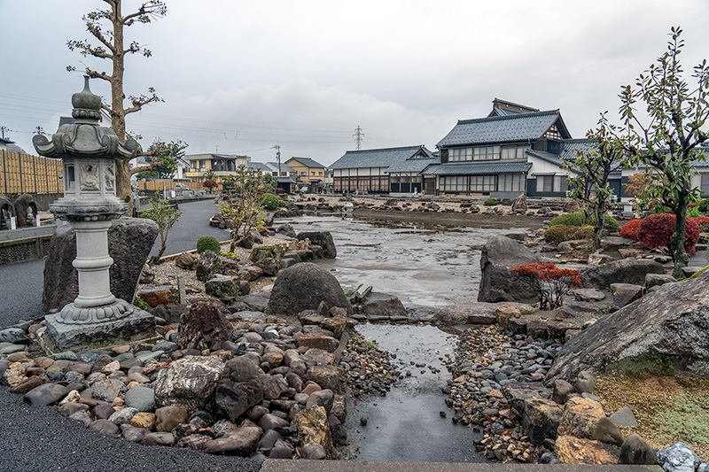 池泉回遊式庭園