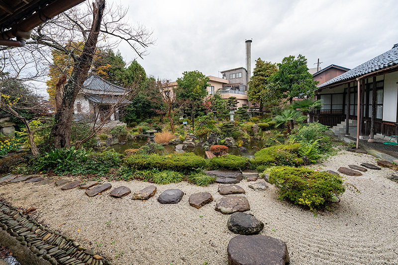 本坊庭園