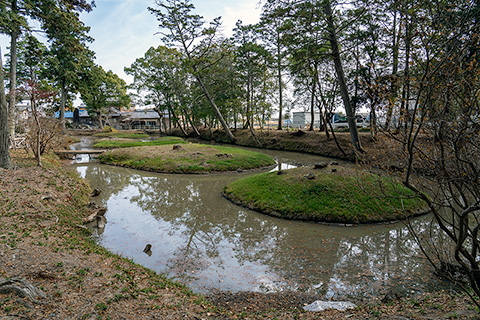 伊奈冨神社庭園