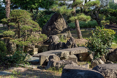 入澤記念庭園