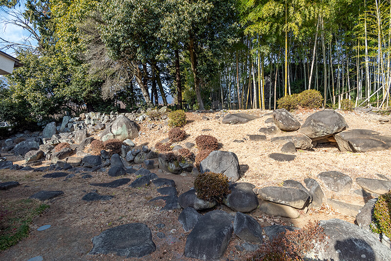 浄居寺庭園の全景