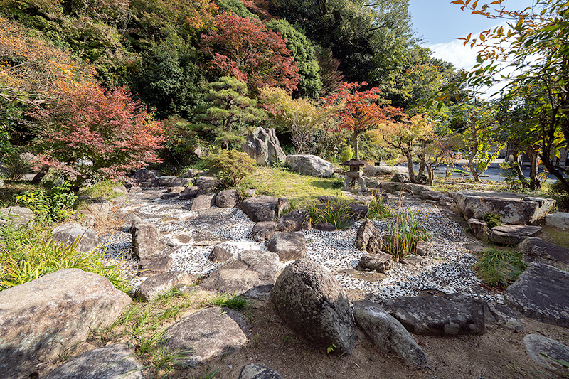 出島になっているところが松山城