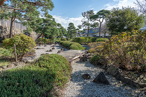 舞鶴城公園　日本庭園