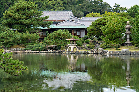 琴ノ浦 温山荘園