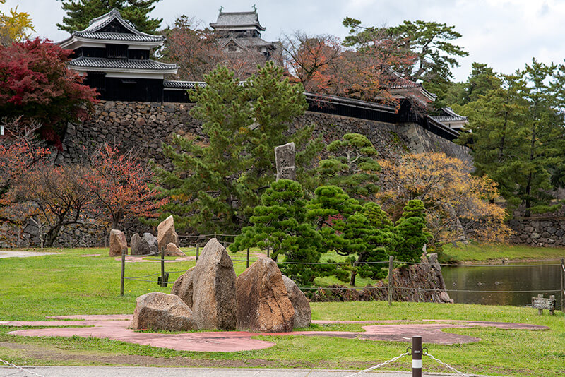 松江城を借景