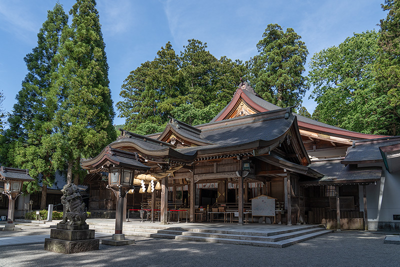 白山比咩神社