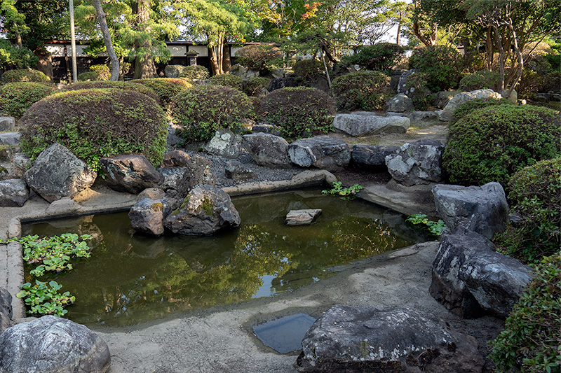 白根庭園