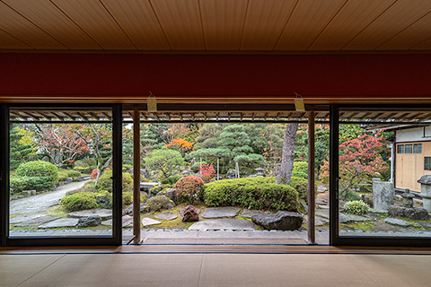 紫雲園（松任ふるさと館）