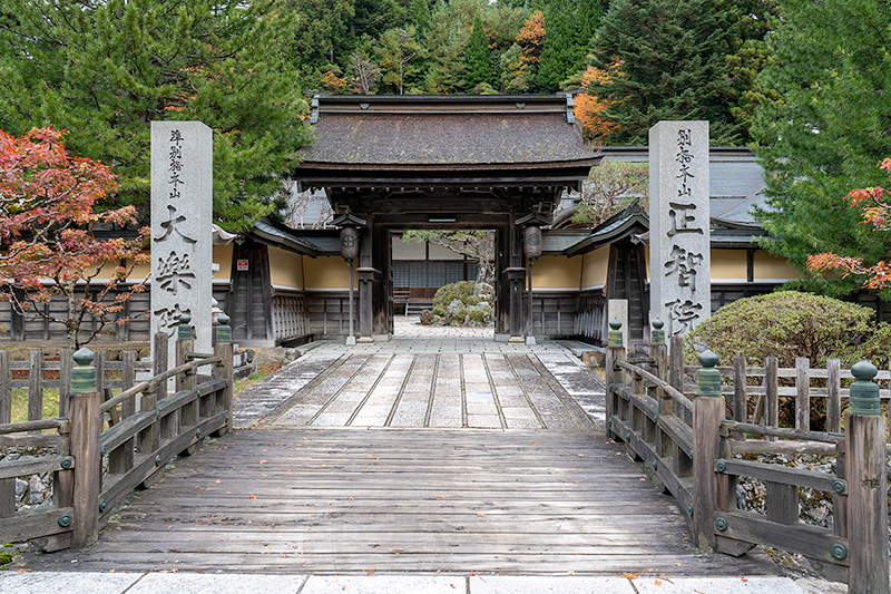 山門