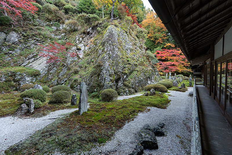 明神岩