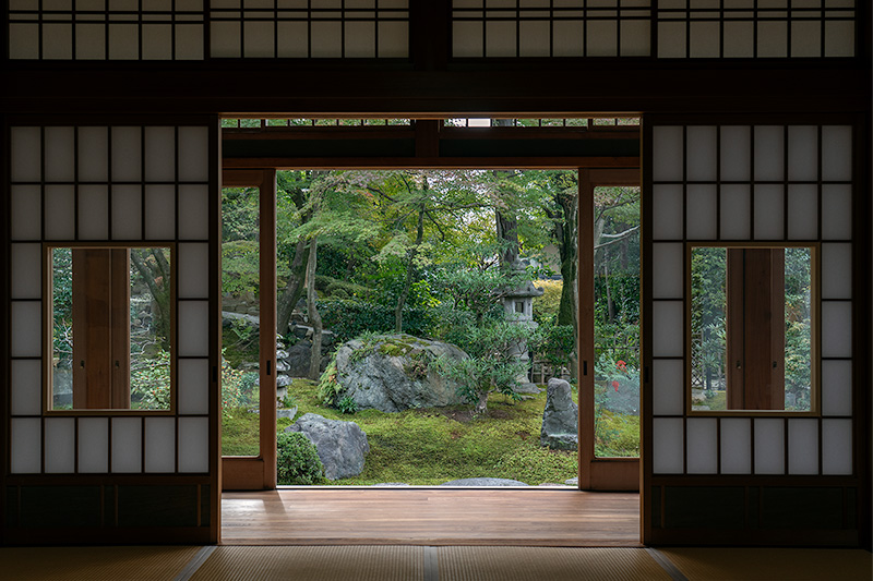 拝茟園