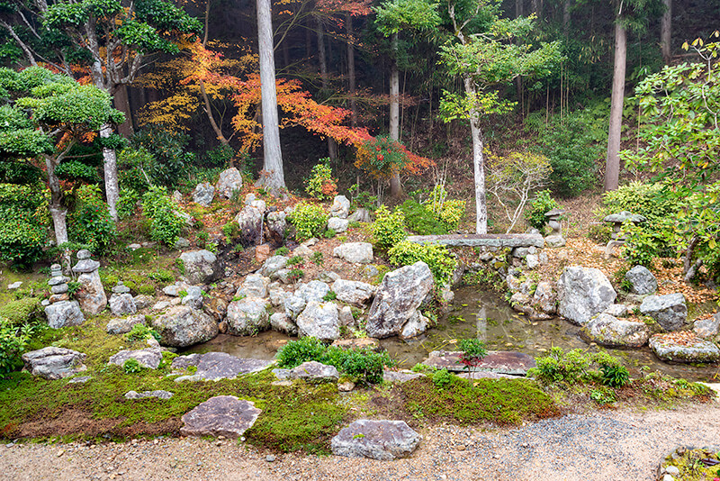 江戸時代初期に造られた池泉庭園
