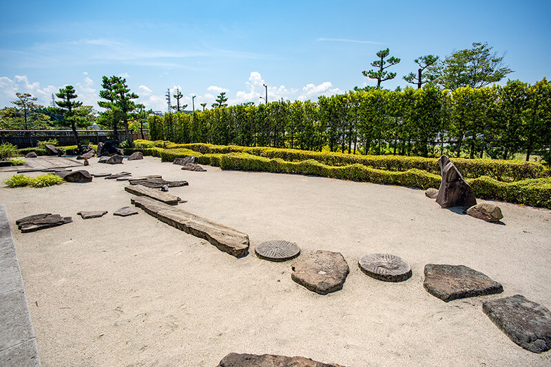 船石の庭