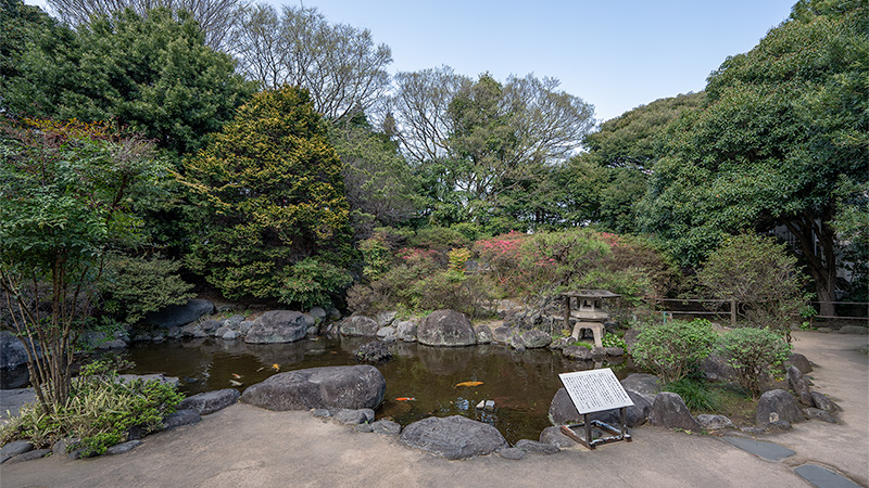 池泉回遊式庭園